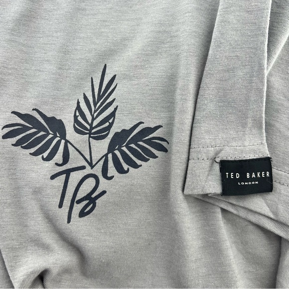 TED BAKER graphic tee SHIRT - Picture 4 of 5